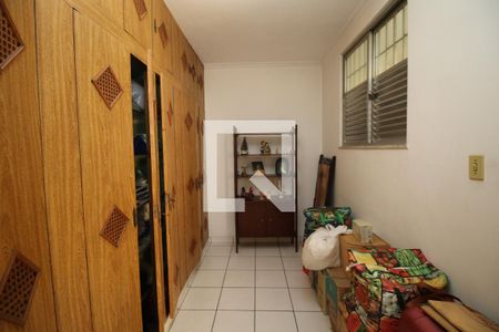 Casa à venda com 298m², 4 quartos e 2 vagasQuarto de Hospede