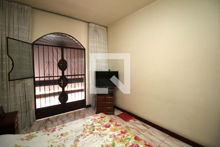 Casa à venda com 298m², 4 quartos e 2 vagasQuarto 1- Suíte