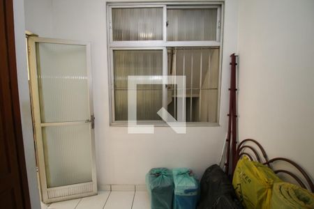 Casa à venda com 298m², 4 quartos e 2 vagasQuarto de Serviço