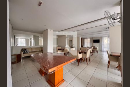 Apartamento à venda com 115m², 3 quartos e 2 vagas Apartamento à venda com 115m², 3 quartos e 2 vagasÁrea comum - Salão de festas