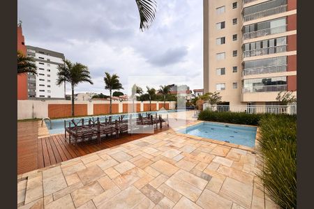 Apartamento à venda com 115m², 3 quartos e 2 vagas Apartamento à venda com 115m², 3 quartos e 2 vagasÁrea comum - Piscina