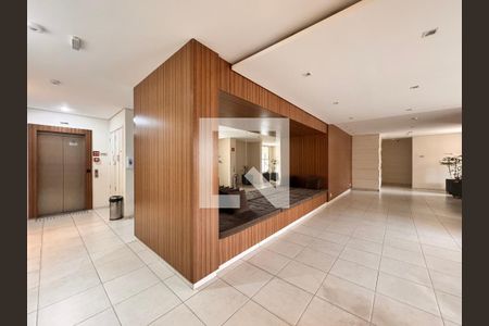 Apartamento à venda com 115m², 3 quartos e 2 vagas Apartamento à venda com 115m², 3 quartos e 2 vagasHall social