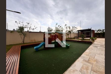 Apartamento à venda com 115m², 3 quartos e 2 vagas Apartamento à venda com 115m², 3 quartos e 2 vagasÁrea comum - Playground