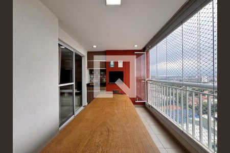 Apartamento à venda com 115m², 3 quartos e 2 vagas Apartamento à venda com 115m², 3 quartos e 2 vagasVaranda gourmet