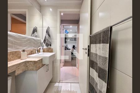 Apartamento à venda com 115m², 3 quartos e 2 vagas Apartamento à venda com 115m², 3 quartos e 2 vagasBanheiro