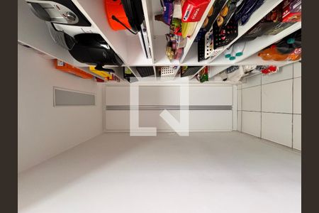 Apartamento à venda com 115m², 3 quartos e 2 vagas Apartamento à venda com 115m², 3 quartos e 2 vagasDespensa