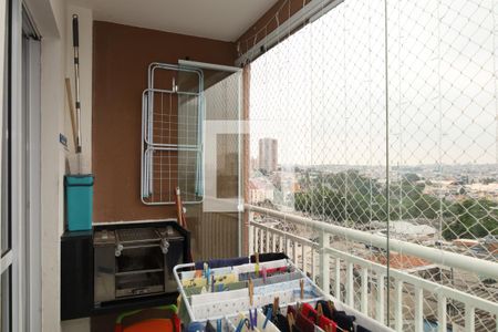 Apartamento à venda com 47m², 2 quartos e 1 vagaÁrea de Serviço e Sacada