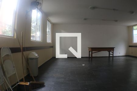 Apartamento à venda com 67m², 2 quartos e 1 vaga Apartamento à venda com 67m², 2 quartos e 1 vagaÁrea comum - Salão de festas