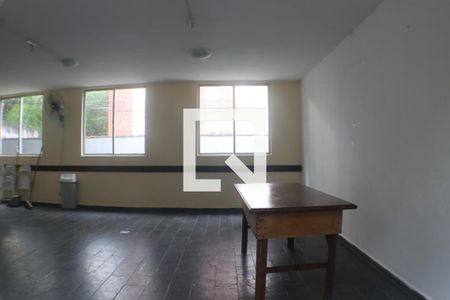 Apartamento à venda com 67m², 2 quartos e 1 vaga Apartamento à venda com 67m², 2 quartos e 1 vagaÁrea comum - Salão de festas