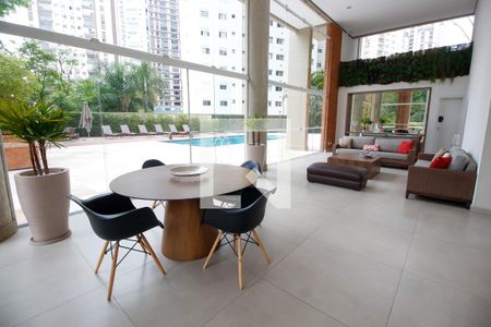 Apartamento à venda com 278m², 4 quartos e 4 vagasHall social