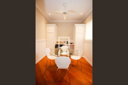 Apartamento à venda com 278m², 4 quartos e 4 vagasCopa