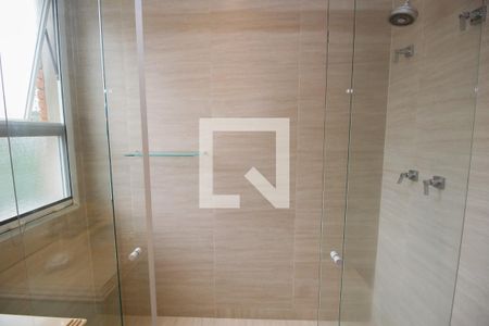 Apartamento à venda com 278m², 4 quartos e 4 vagasBanheiro da Suíte 3