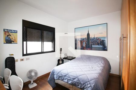 Apartamento à venda com 220m², 4 quartos e 4 vagas Apartamento à venda com 220m², 4 quartos e 4 vagasQuarto 1