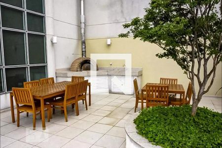 Apartamento à venda com 115m², 2 quartos e 2 vagas Apartamento à venda com 115m², 2 quartos e 2 vagasChurrasqueira