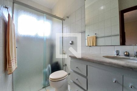 Casa de condomínio à venda com 340m², 3 quartos e 4 vagasBanheiro da Suíte 3