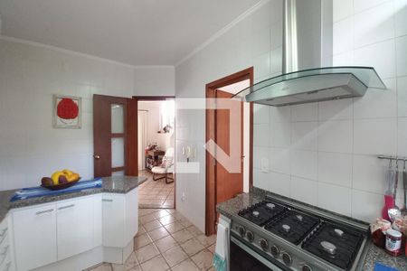 Casa de condomínio à venda com 340m², 3 quartos e 4 vagasCozinha