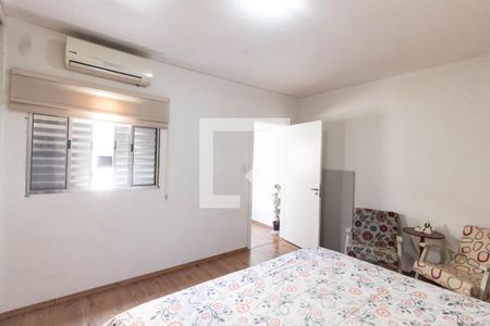 Casa à venda com 160m², 3 quartos e 2 vagasQuarto 3