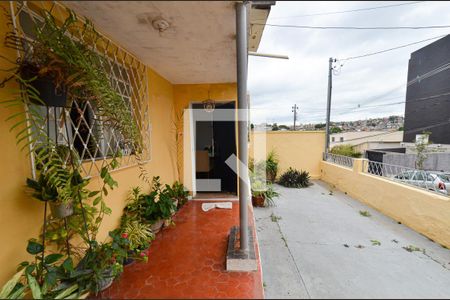 Casa à venda com 450m², 2 quartos e 1 vagaVaranda