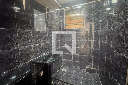 Banheiro de casa para alugar com 2 quartos, 100m² em Centro, Duque de Caxias