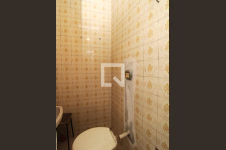 Casa à venda com 110m², 2 quartos e sem vagaBanheiro de serviço