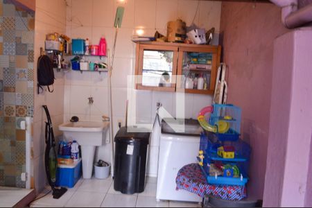 Casa de condomínio à venda com 90m², 3 quartos e 2 vagas Casa de condomínio à venda com 90m², 3 quartos e 2 vagasÁrea de Serviço