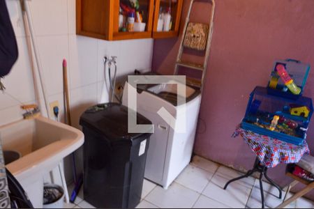 Casa de condomínio à venda com 90m², 3 quartos e 2 vagas Casa de condomínio à venda com 90m², 3 quartos e 2 vagasÁrea de Serviço