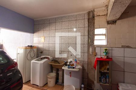 Casa à venda com 240m², 2 quartos e 2 vagas Casa à venda com 240m², 2 quartos e 2 vagasÁrea de Serviço