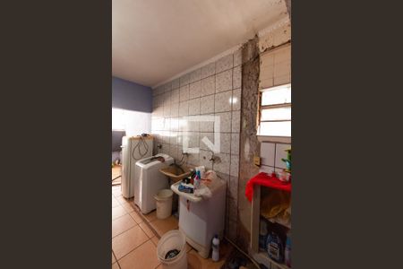 Casa à venda com 240m², 2 quartos e 2 vagas Casa à venda com 240m², 2 quartos e 2 vagasÁrea de Serviço