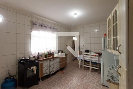 Casa à venda com 240m², 2 quartos e 2 vagas Casa à venda com 240m², 2 quartos e 2 vagasCozinha