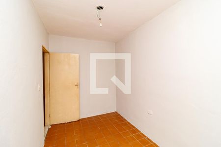 Casa à venda com 180m², 3 quartos e 3 vagas Casa à venda com 180m², 3 quartos e 3 vagasedícula - quarto 4