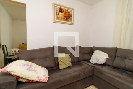 Casa à venda com 180m², 3 quartos e 3 vagas Casa à venda com 180m², 3 quartos e 3 vagasedícula -sala