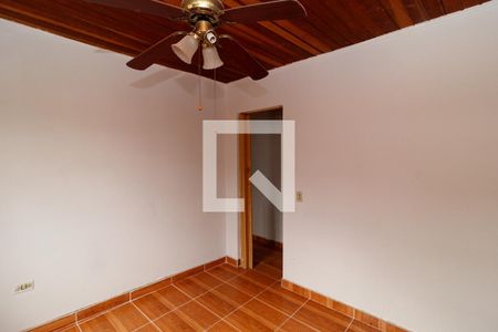 Casa à venda com 180m², 3 quartos e 3 vagas Casa à venda com 180m², 3 quartos e 3 vagasQuarto 2