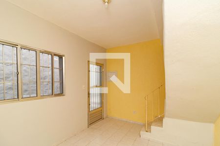 Casa à venda com 180m², 3 quartos e 3 vagas Casa à venda com 180m², 3 quartos e 3 vagasedícula -corredor