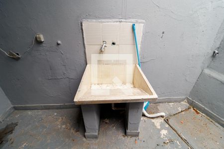 Casa à venda com 180m², 3 quartos e 3 vagas Casa à venda com 180m², 3 quartos e 3 vagasÁrea de Serviço