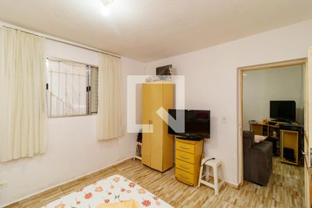 Casa à venda com 180m², 3 quartos e 3 vagas Casa à venda com 180m², 3 quartos e 3 vagasedícula - quarto 5