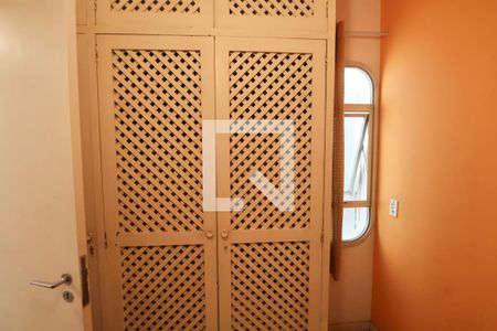 Apartamento para alugar com 127m², 3 quartos e 1 vaga Apartamento para alugar com 127m², 3 quartos e 1 vagaQuarto