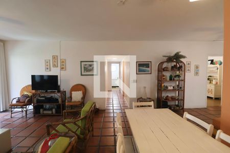 Apartamento para alugar com 127m², 3 quartos e 1 vaga Apartamento para alugar com 127m², 3 quartos e 1 vagaSala