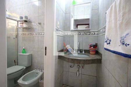 Casa à venda com 360m², 5 quartos e 2 vagasBanheiro