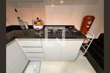 Apartamento à venda com 100m², 2 quartos e 1 vaga Apartamento à venda com 100m², 2 quartos e 1 vagaCozinha