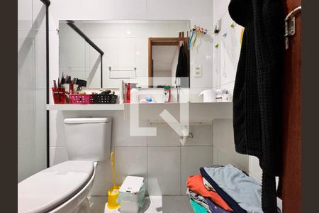 Apartamento à venda com 100m², 2 quartos e 1 vaga Apartamento à venda com 100m², 2 quartos e 1 vagaBanheiro de suite