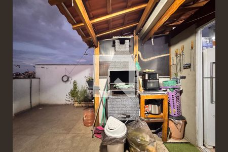 Apartamento à venda com 100m², 2 quartos e 1 vaga Apartamento à venda com 100m², 2 quartos e 1 vagaCobertura