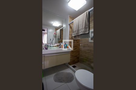 Apartamento para alugar com 195m², 3 quartos e 3 vagasBanheiro da Suíte 1