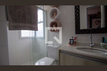 Apartamento para alugar com 195m², 3 quartos e 3 vagasBanheiro da Suíte 2