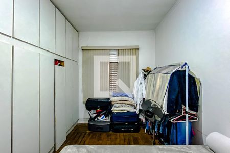 Casa à venda com 215m², 2 quartos e 1 vagaQuarto 