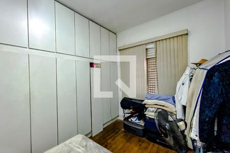 Casa à venda com 215m², 2 quartos e 1 vagaQuarto 