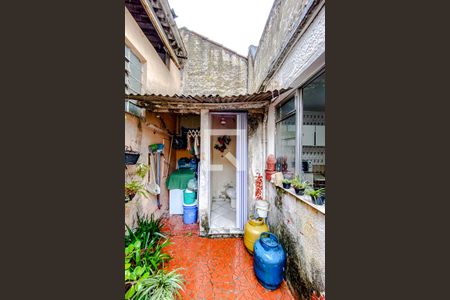 Casa à venda com 215m², 2 quartos e 1 vagaÁrea externa