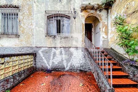 Casa à venda com 215m², 2 quartos e 1 vagaGaragem