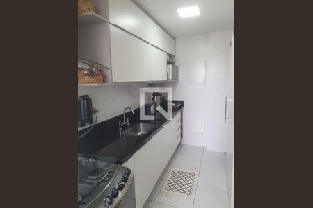 Apartamento à venda com 90m², 3 quartos e 3 vagas Apartamento à venda com 90m², 3 quartos e 3 vagasCozinha