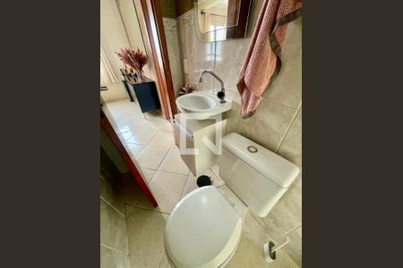 Casa à venda com 256m², 3 quartos e 5 vagas Casa à venda com 256m², 3 quartos e 5 vagasLavabo