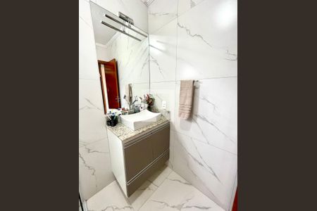 Casa à venda com 256m², 3 quartos e 5 vagas Casa à venda com 256m², 3 quartos e 5 vagasBanheiro da Suíte